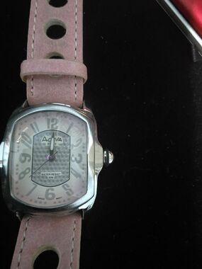 Adiva Pink Leather Strap Silver-Tone Dial Women's Watch